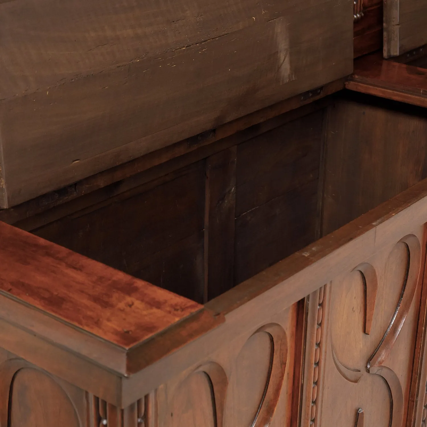 18th Century French Gothic Revival Period Walnut Hall Bench with Lift Seat