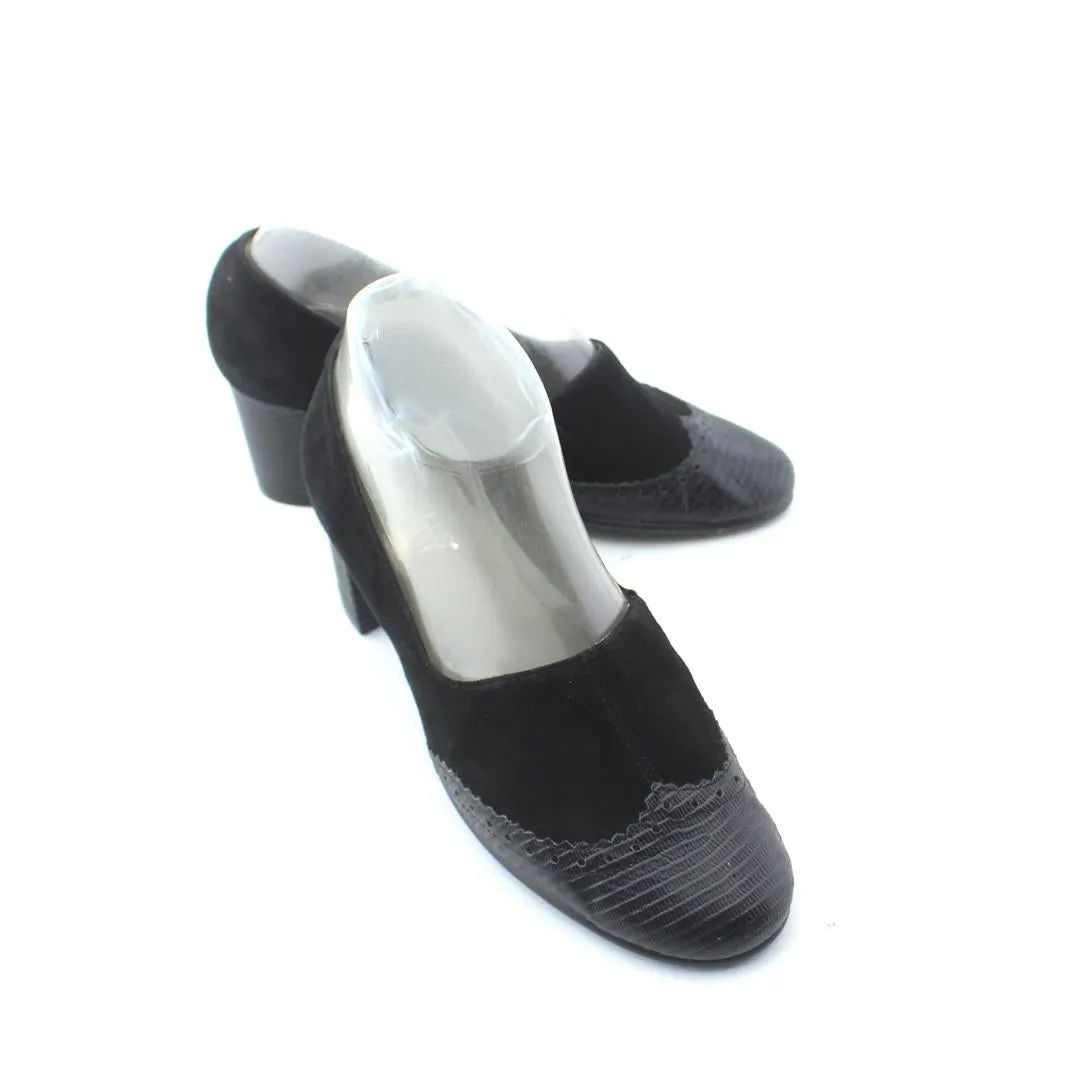 AEROSOLES BOXWOOD