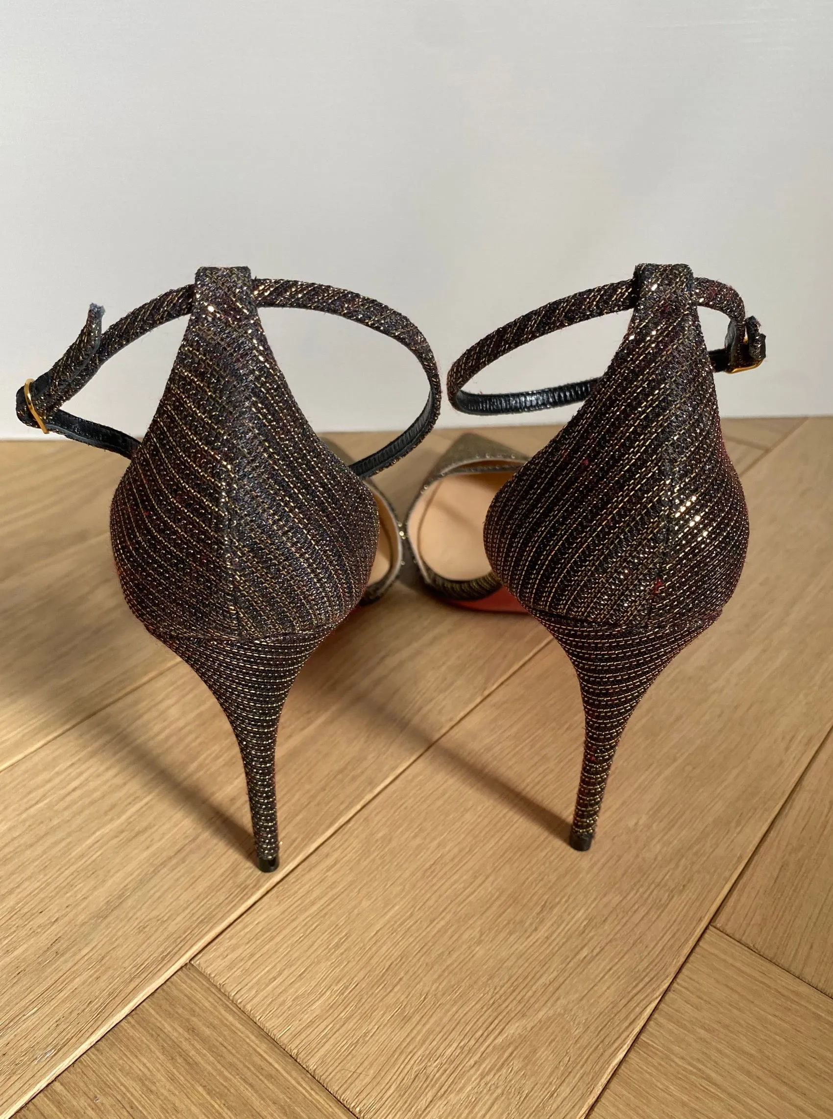 CHRISTIAN LOUBOUTIN Pumps Size 41