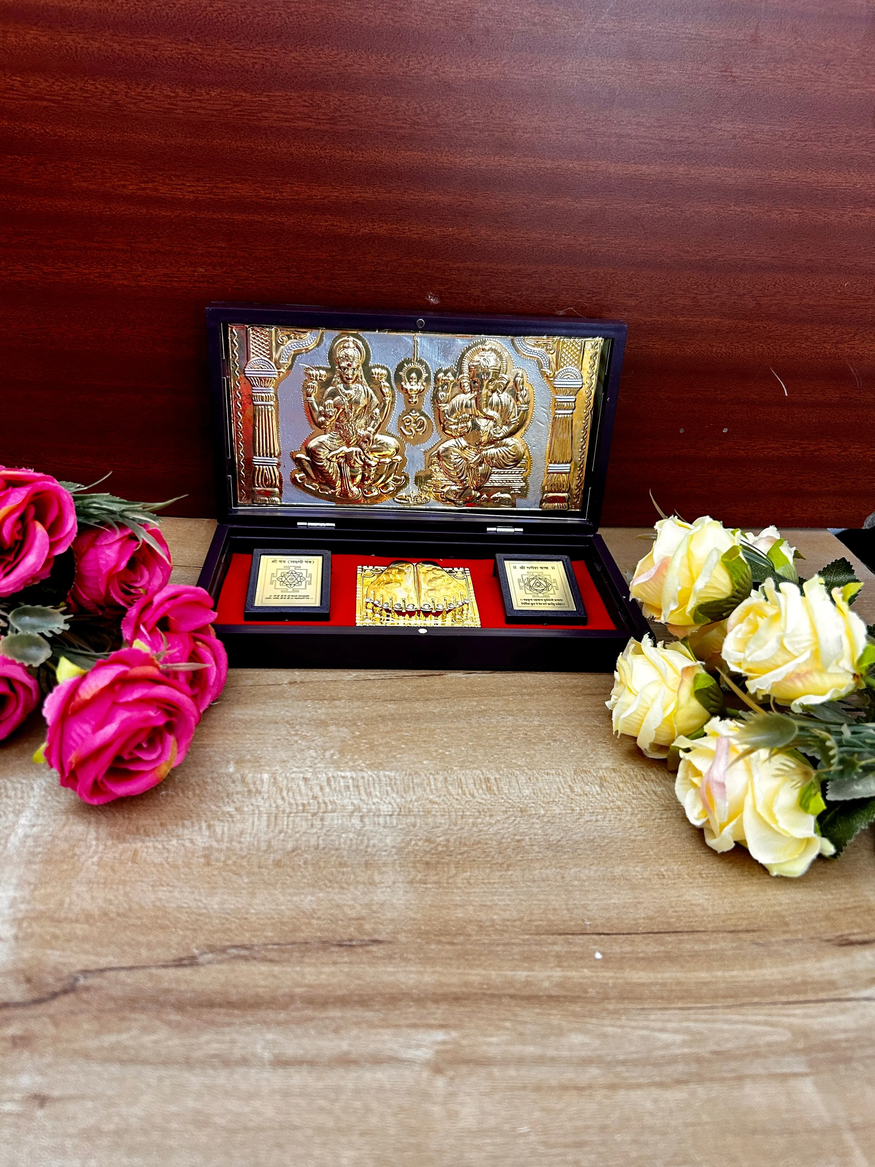 Gold Foil Shree Laxmi Ganeshaye Namha with Charan Paduka with Acrylic Box Pack Of 1 Color Brown Devotional Prayer Box Footprint
