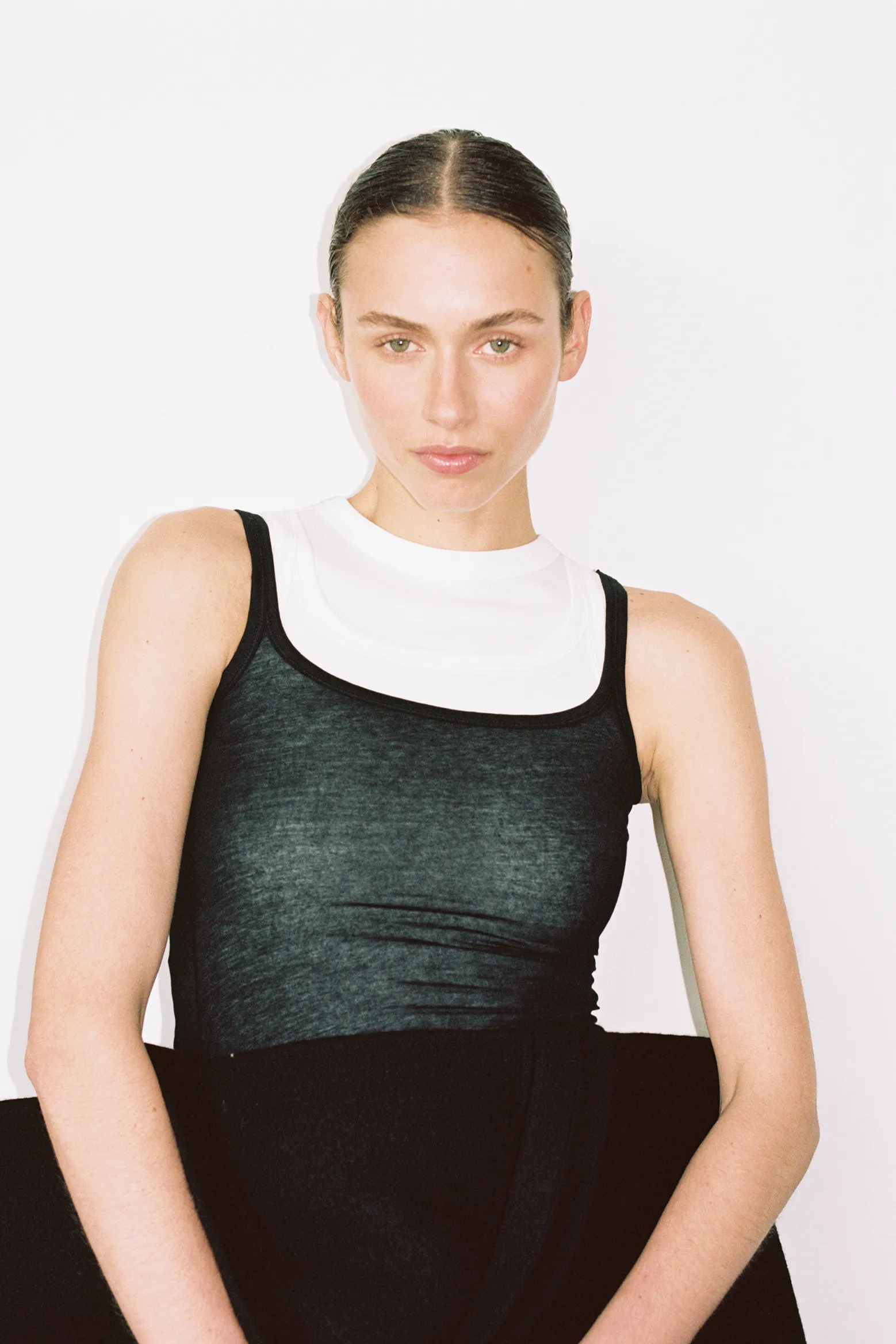 RIBBED HIGH NECK TANK