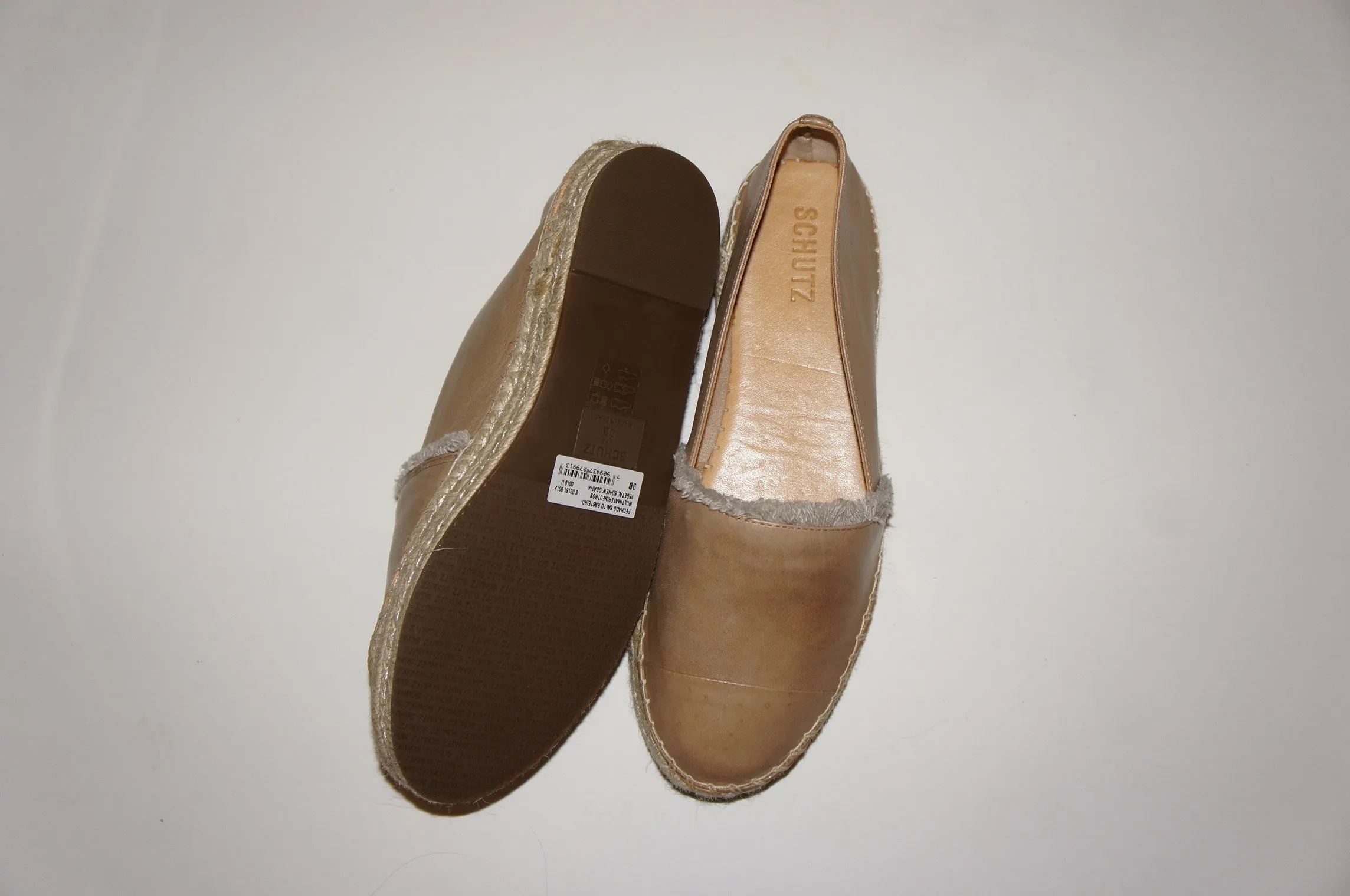 Schutz beige espadrille loafers